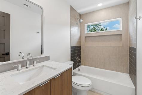 416 S Elm Street Sherman TX 75090