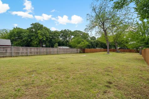 416 S Elm Street Sherman TX 75090