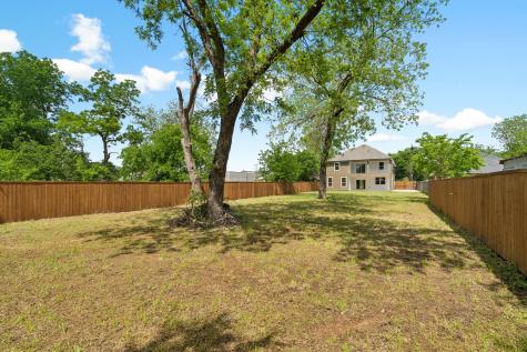 416 S Elm Street Sherman TX 75090