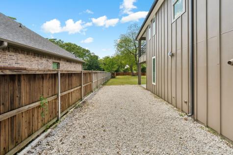 416 S Elm Street Sherman TX 75090