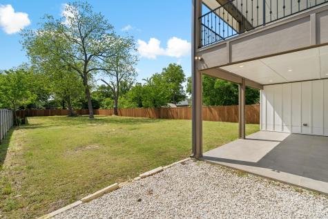 416 S Elm Street Sherman TX 75090