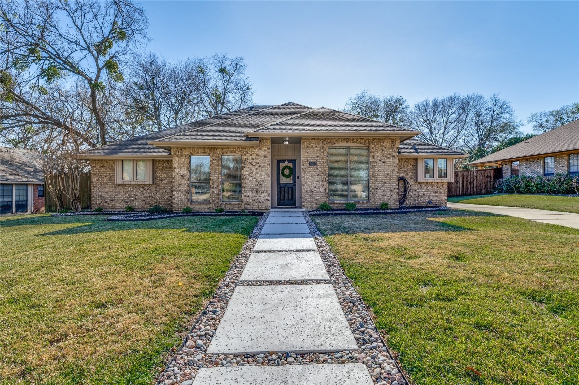 3609 Bluegrass Drive Grand Prairie TX 75052
