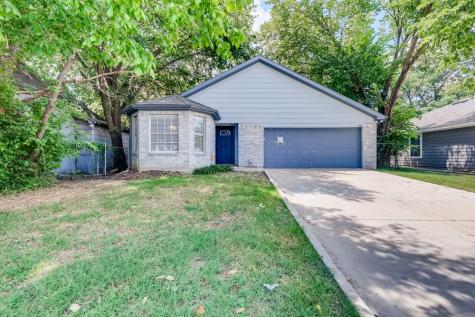 1120 E Hattie Street Fort Worth TX 76104