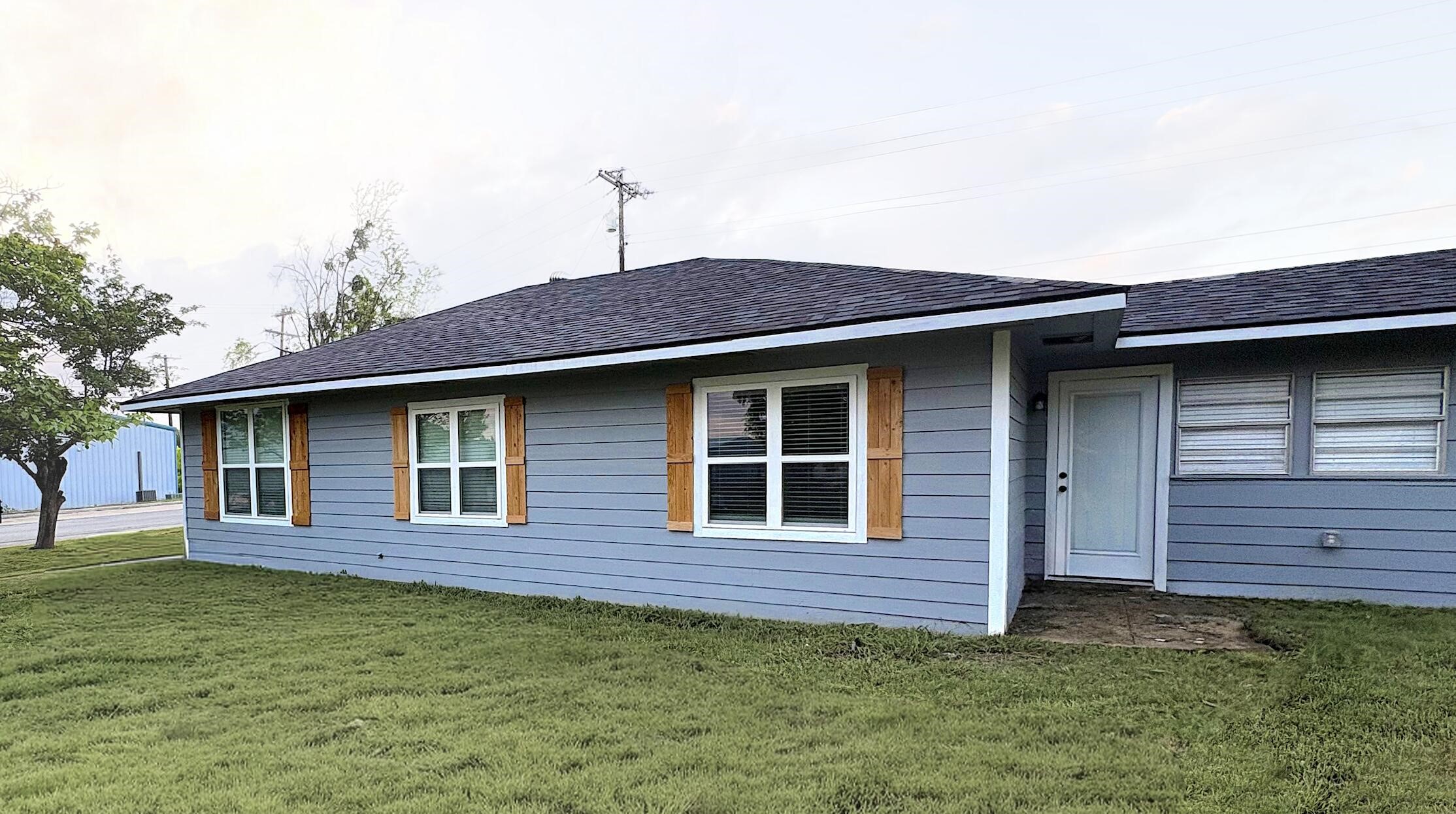 3450 Juanita Drive Denison TX 75020