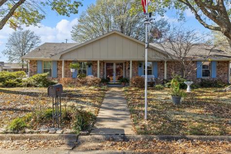 1115 36th Street NE Paris TX 75462