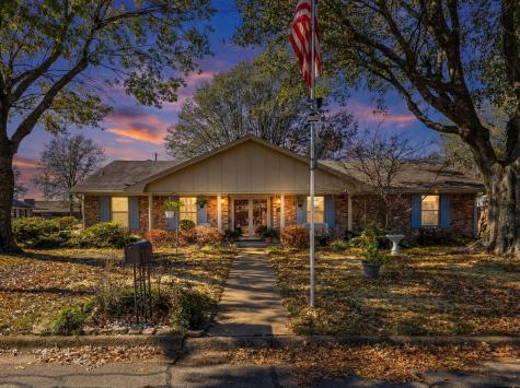 1115 36th Street NE Paris TX 75462