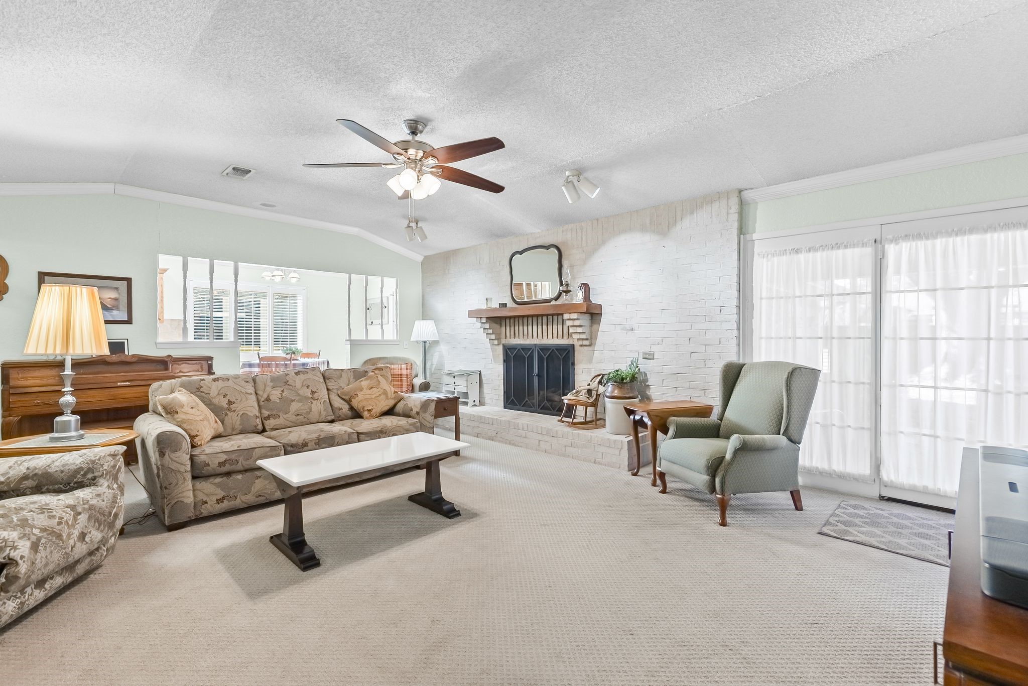 1115 36th Street NE Paris TX 75462