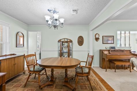 1115 36th Street NE Paris TX 75462