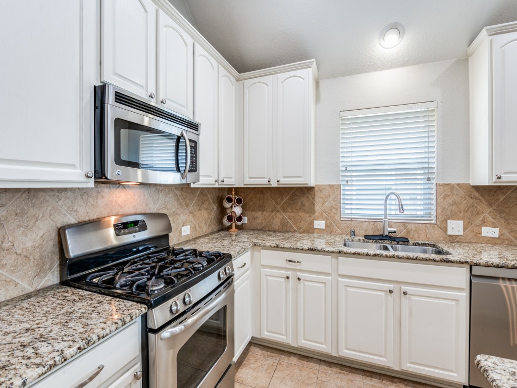 705 Lovebird Lane Little Elm TX 75068