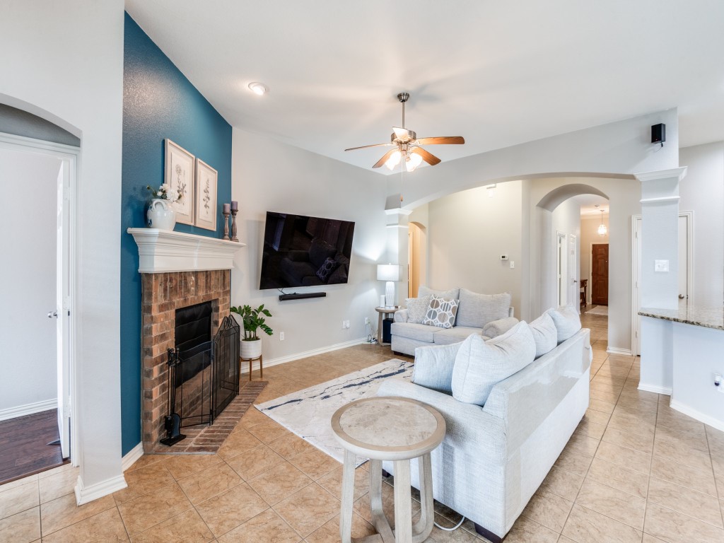 705 Lovebird Lane Little Elm TX 75068