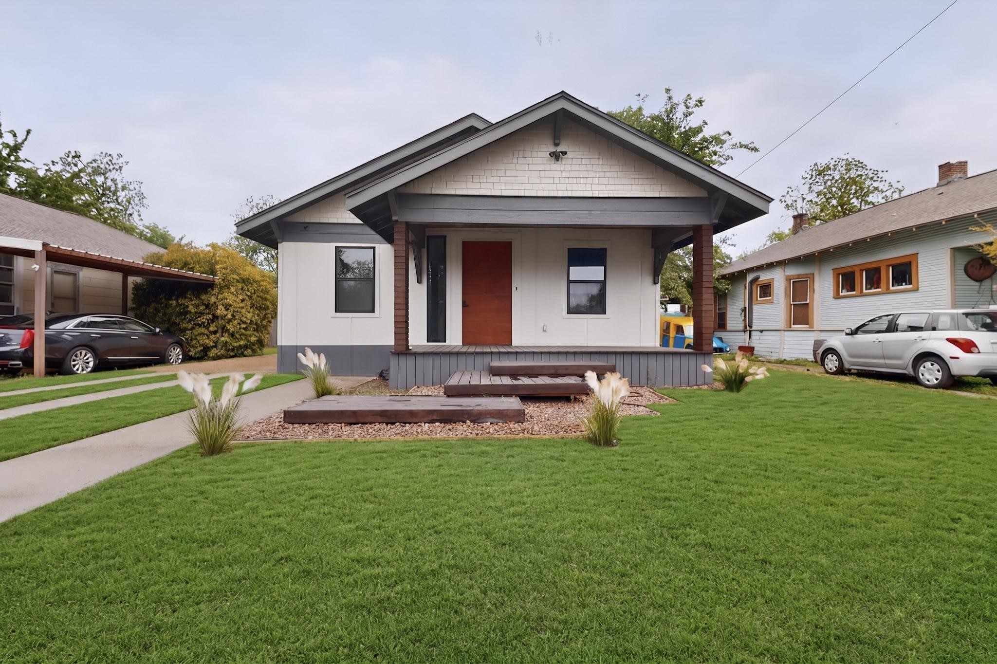 514 S Marlborough Avenue Dallas TX 75208