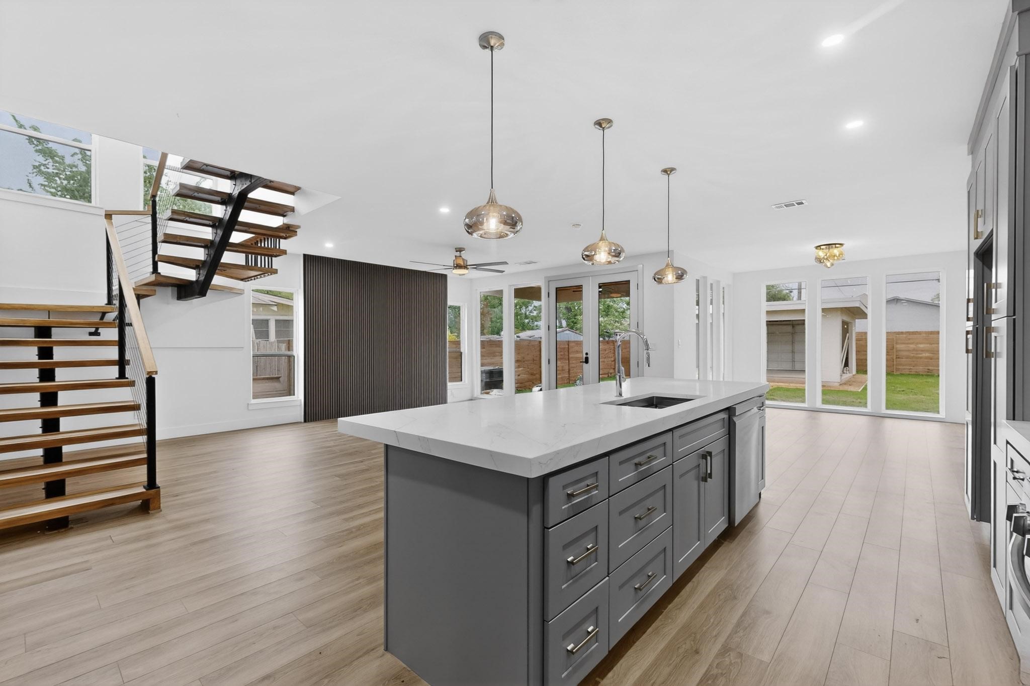 514 S Marlborough Avenue Dallas TX 75208