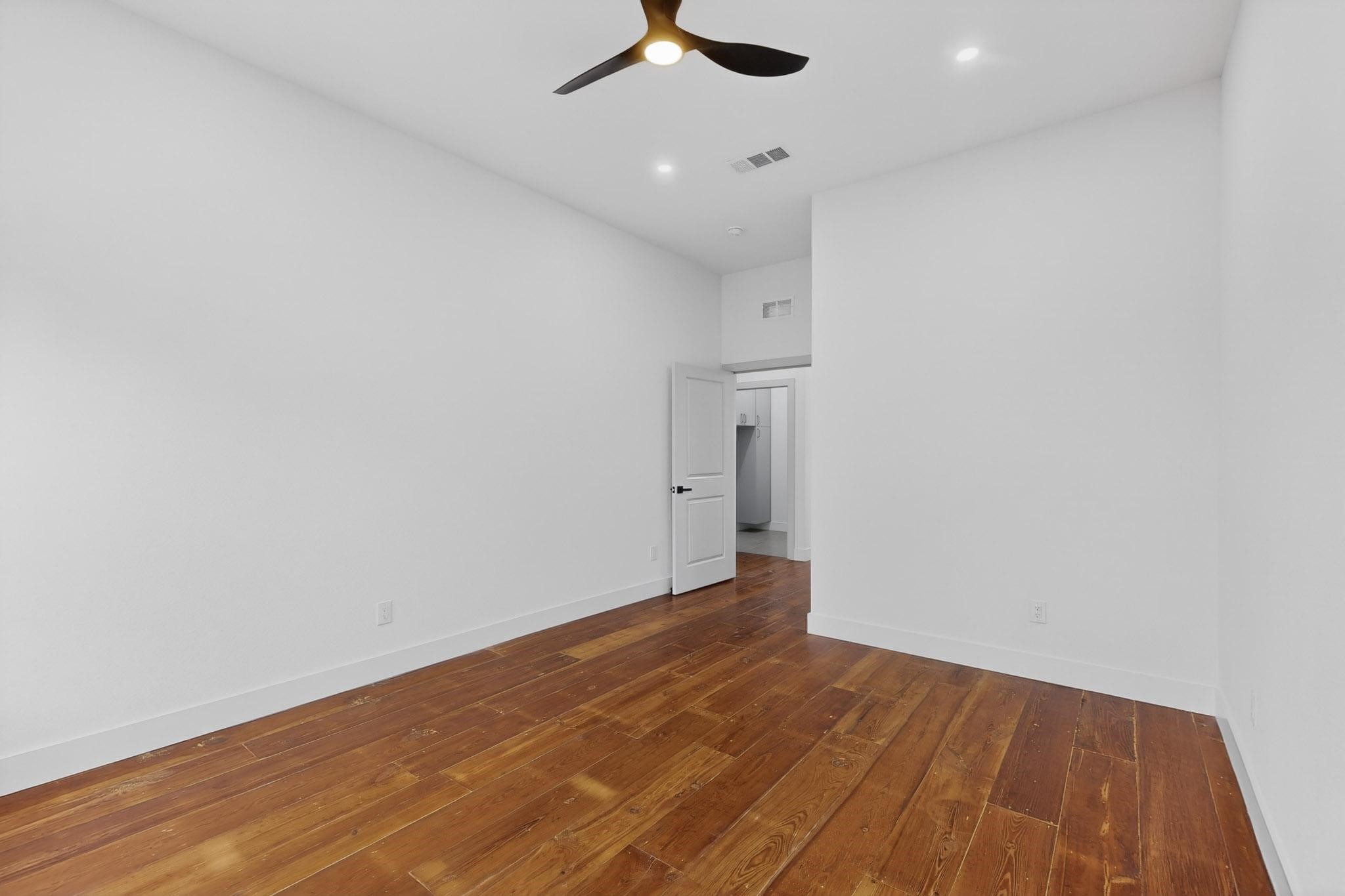 514 S Marlborough Avenue Dallas TX 75208