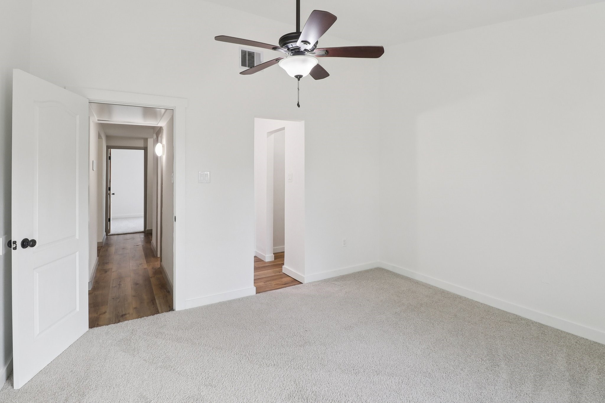 5502 Safari Trail Arlington TX 76018