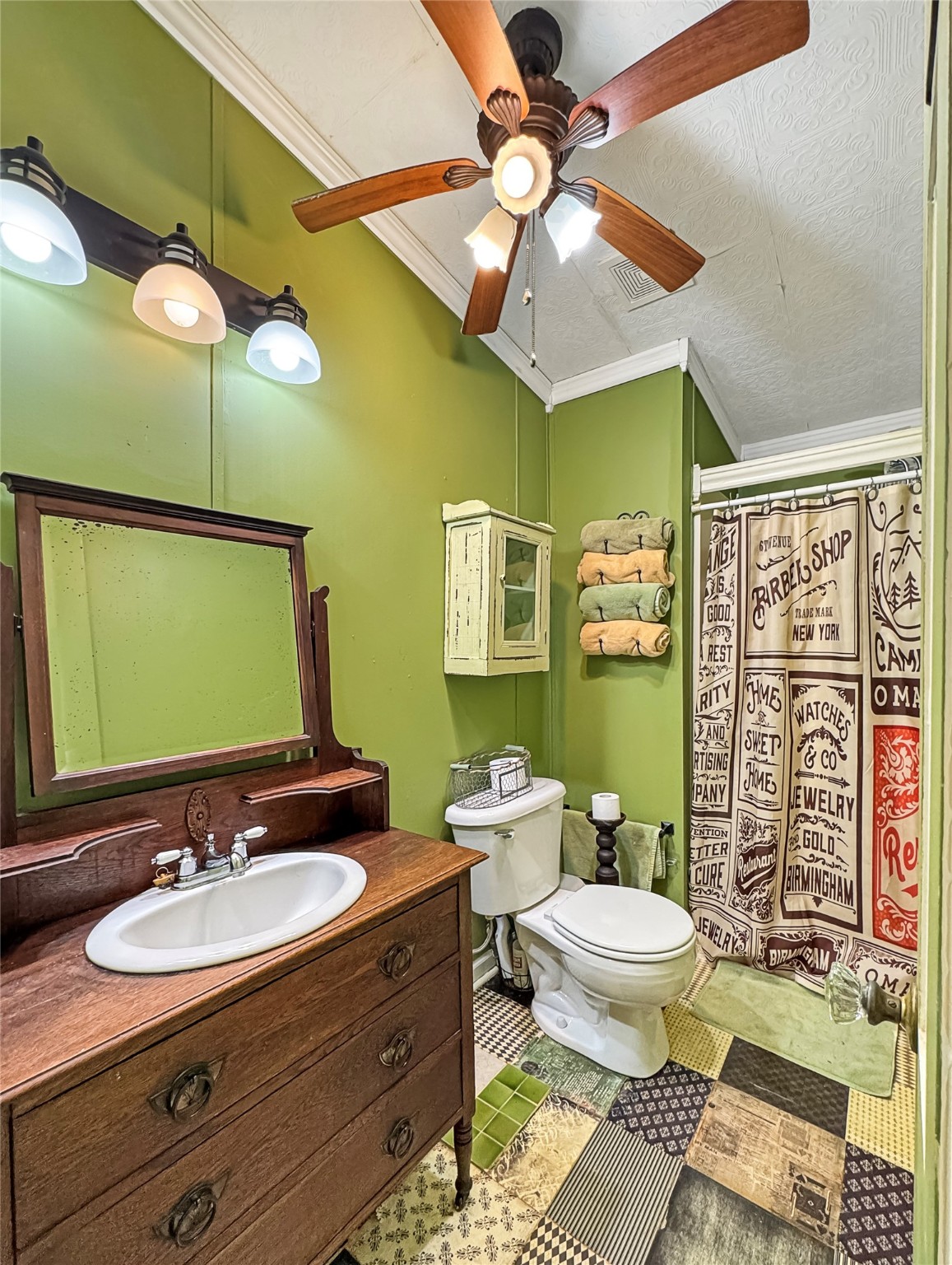 1791 County Road 3855 Poolville TX 76487