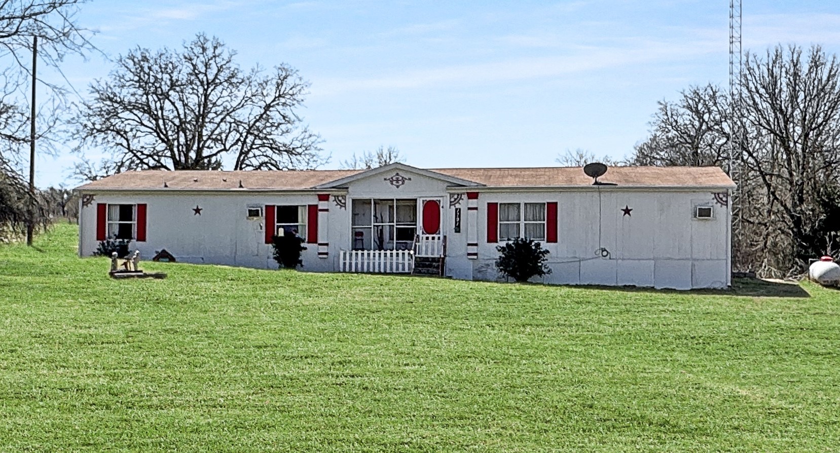 1791 County Road 3855 Poolville TX 76487