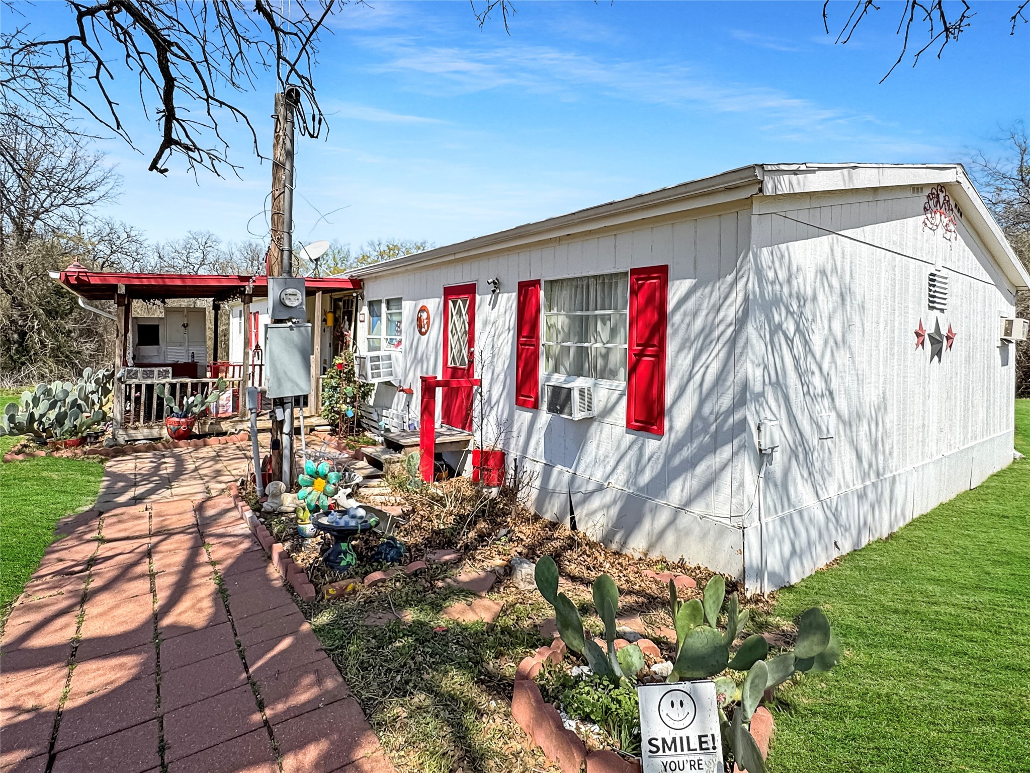 1791 County Road 3855 Poolville TX 76487