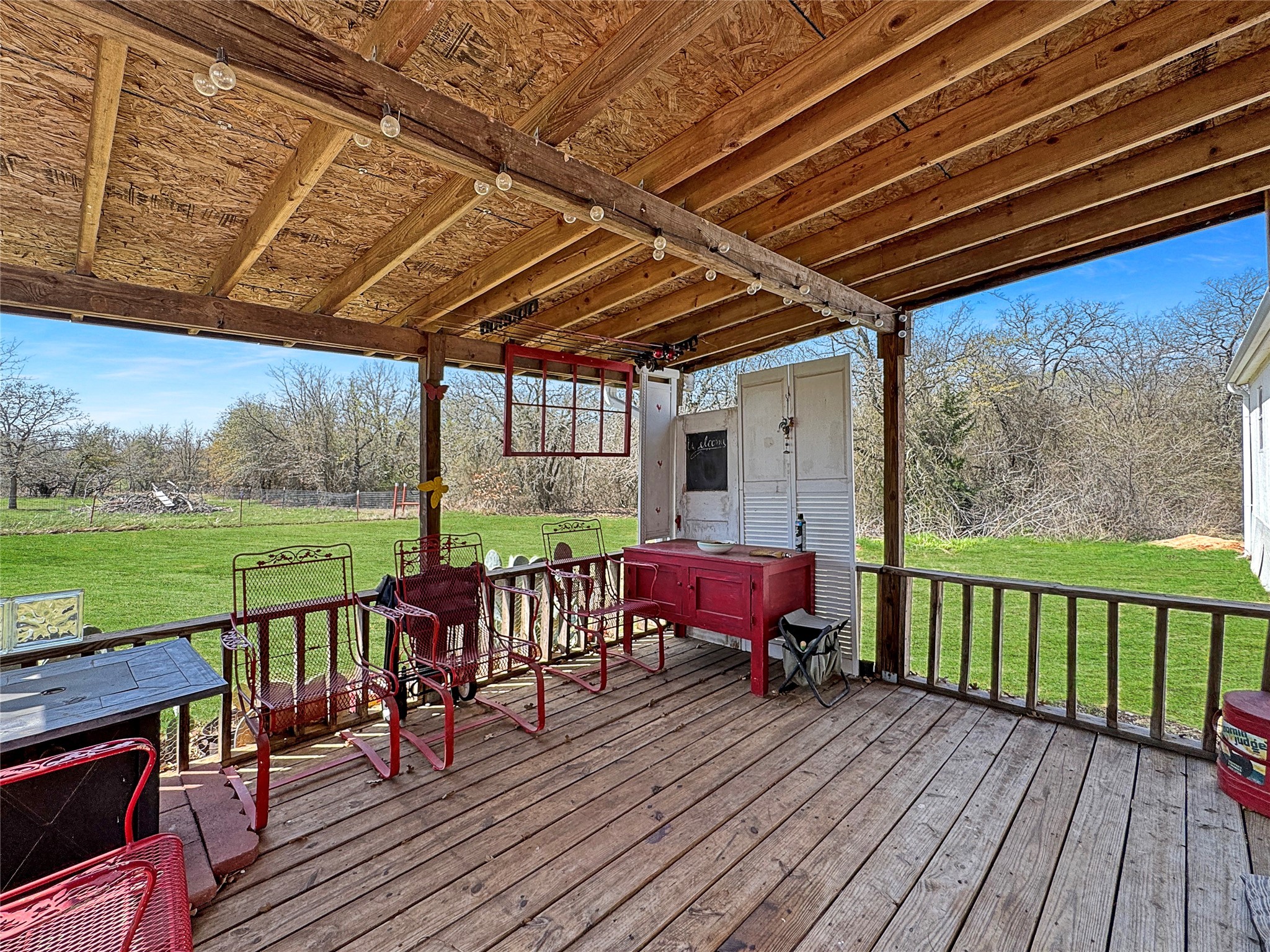1791 County Road 3855 Poolville TX 76487