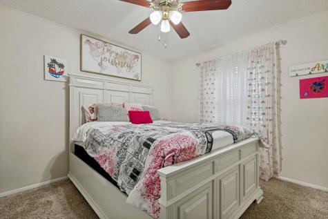 1008 Sherwood Drive Bedford TX 76022