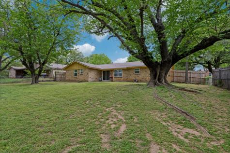 1008 Sherwood Drive Bedford TX 76022