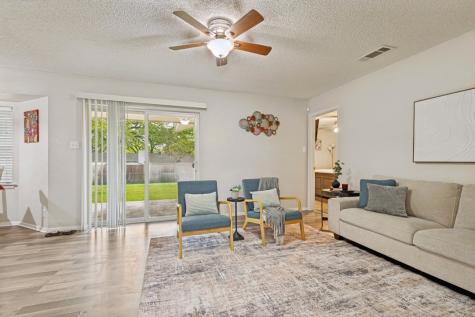 1008 Sherwood Drive Bedford TX 76022