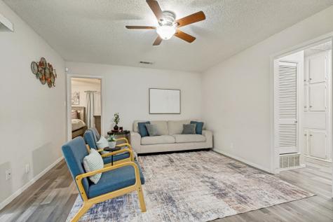 1008 Sherwood Drive Bedford TX 76022