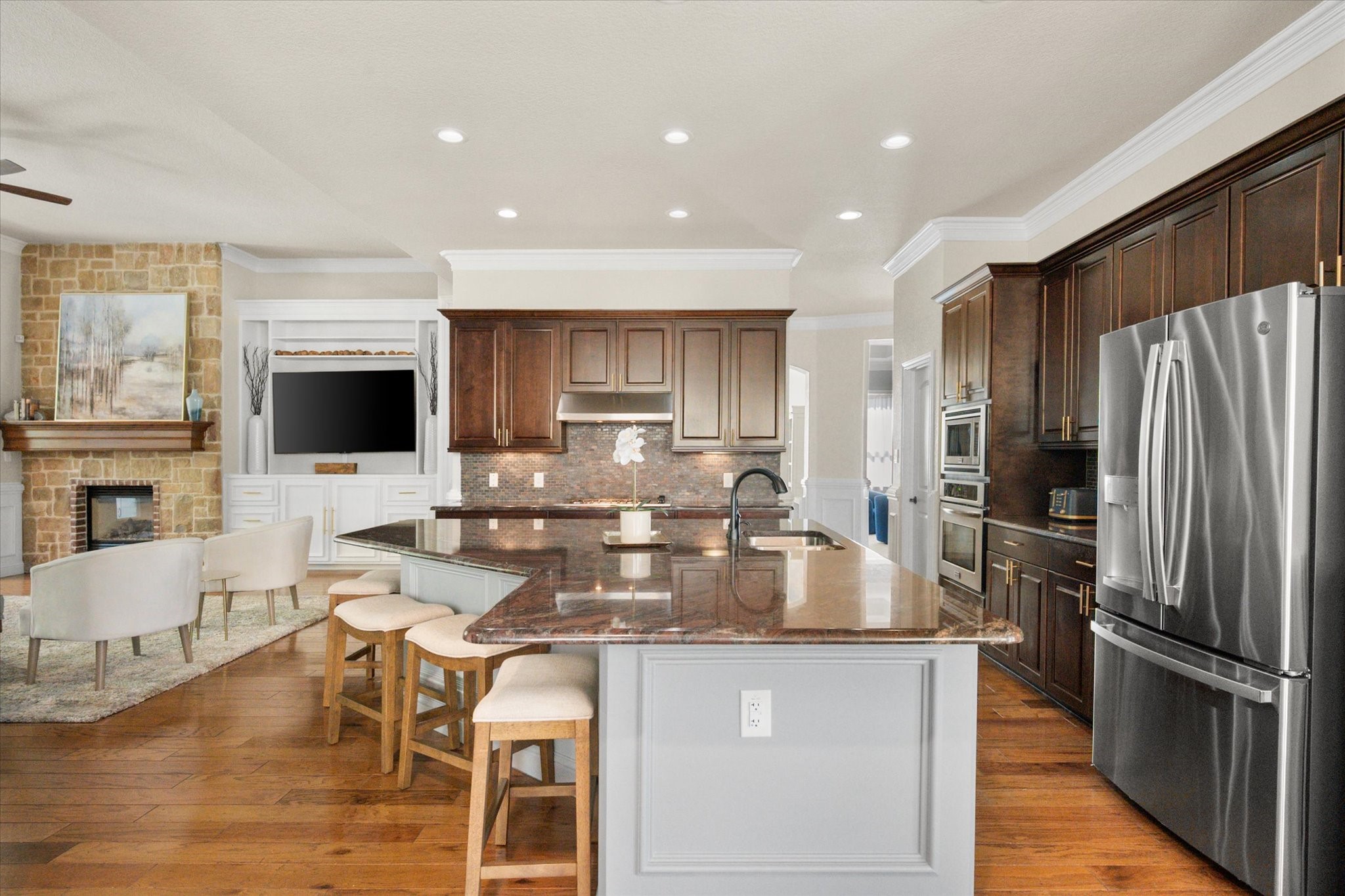 2711 Stonebriar Court Arlington TX 76001