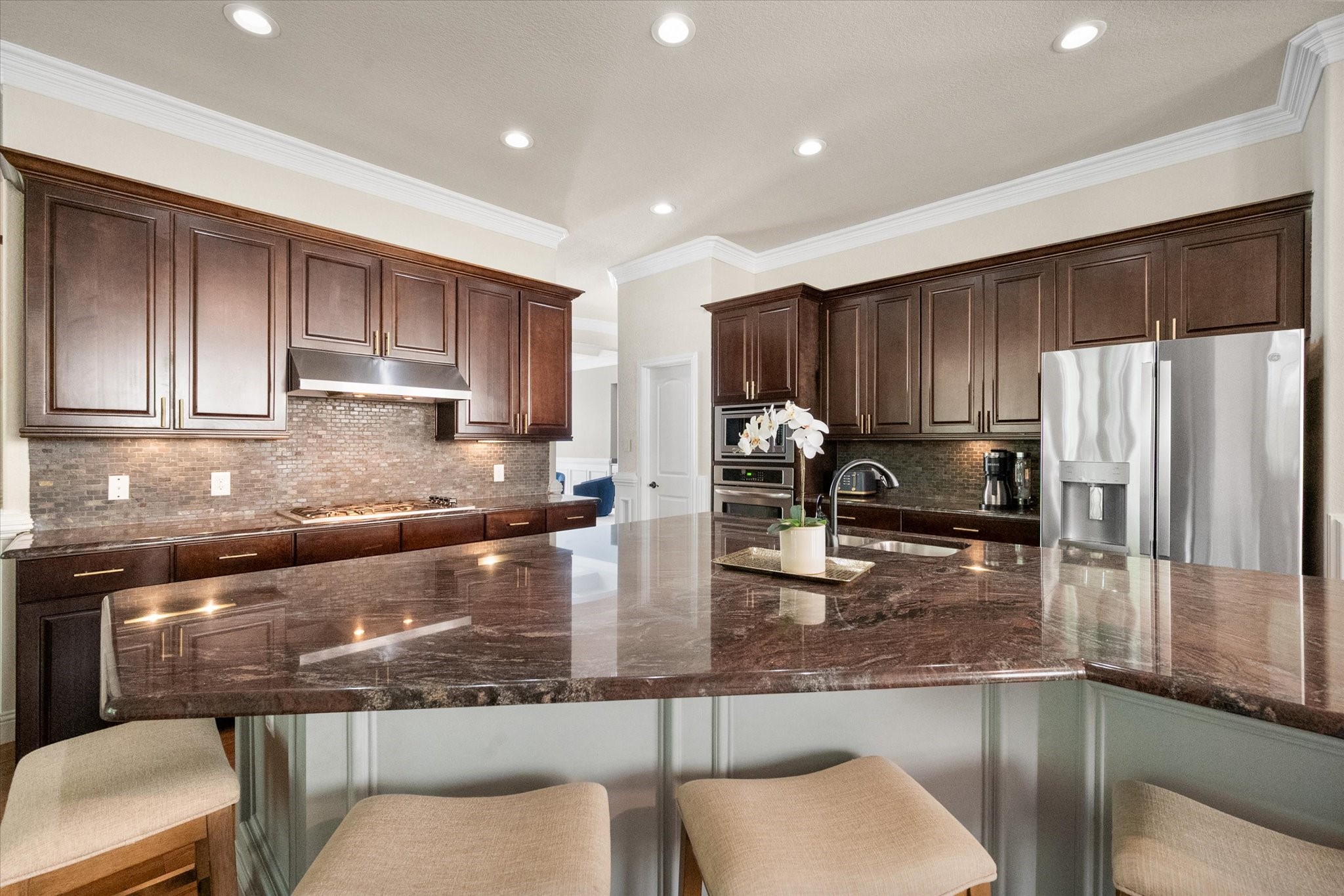 2711 Stonebriar Court Arlington TX 76001