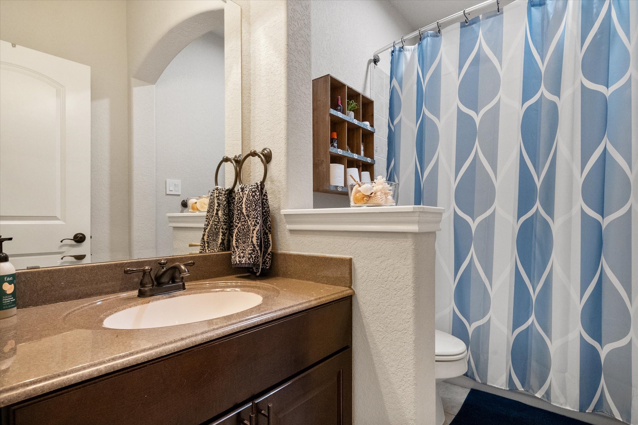 2711 Stonebriar Court Arlington TX 76001