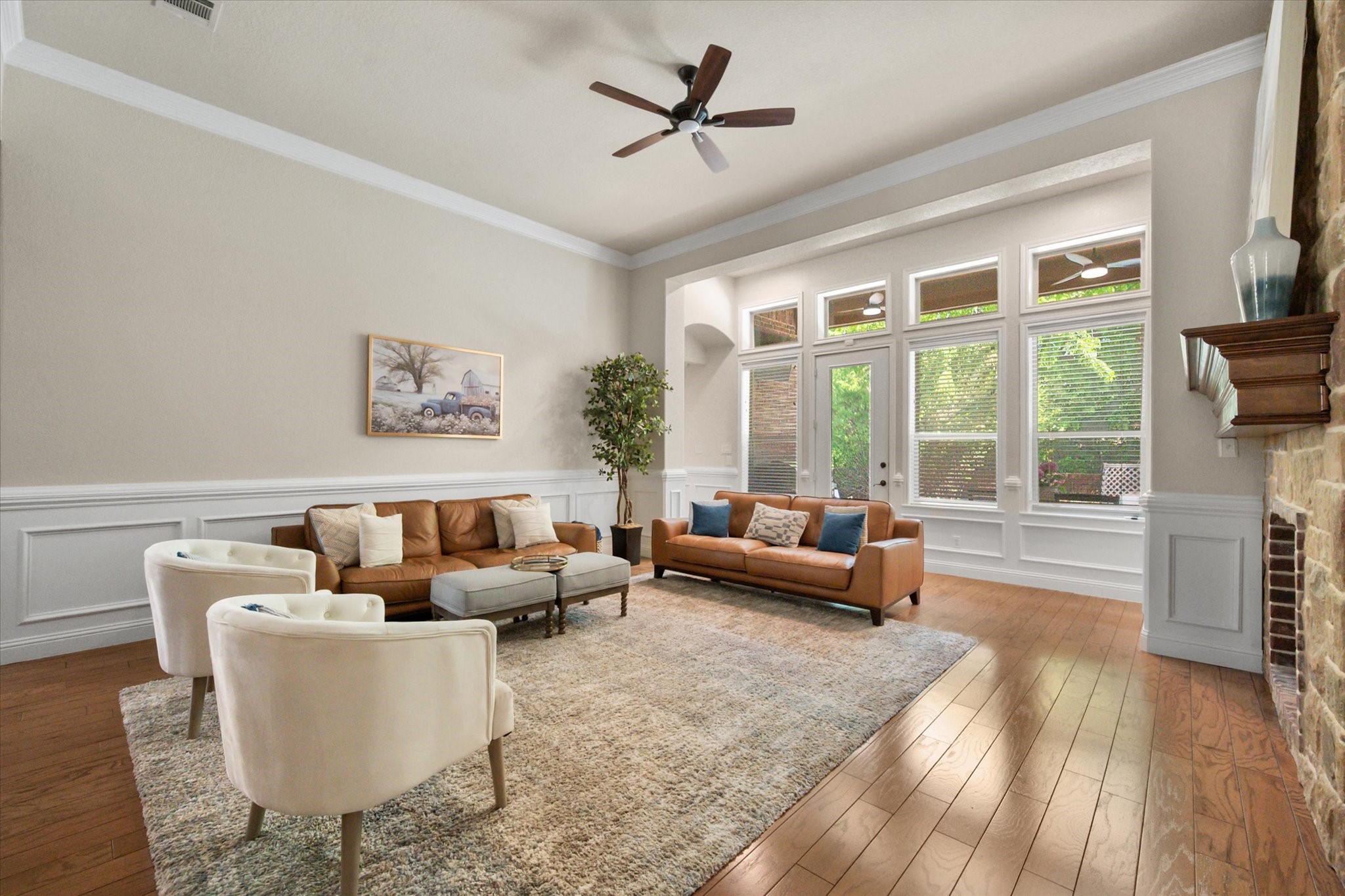 2711 Stonebriar Court Arlington TX 76001