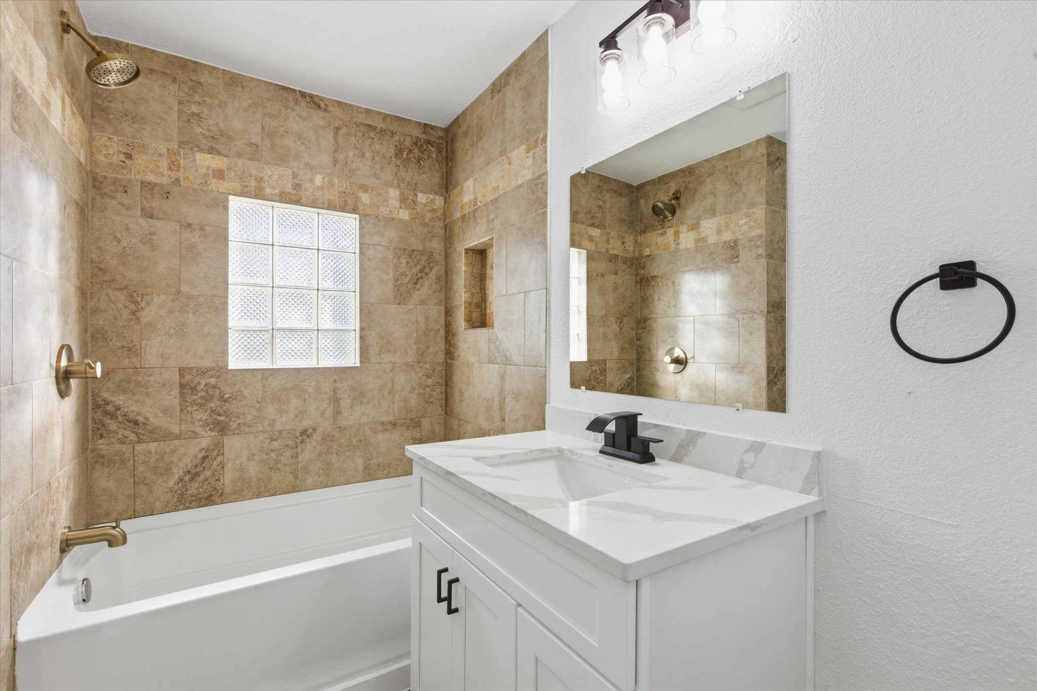 303 N Connett Street Leonard TX 75452