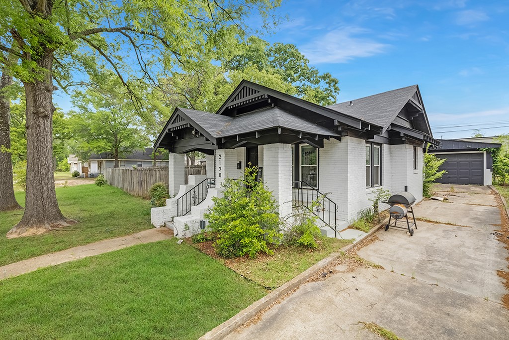 2120 Magnolia Street Texarkana TX 75501