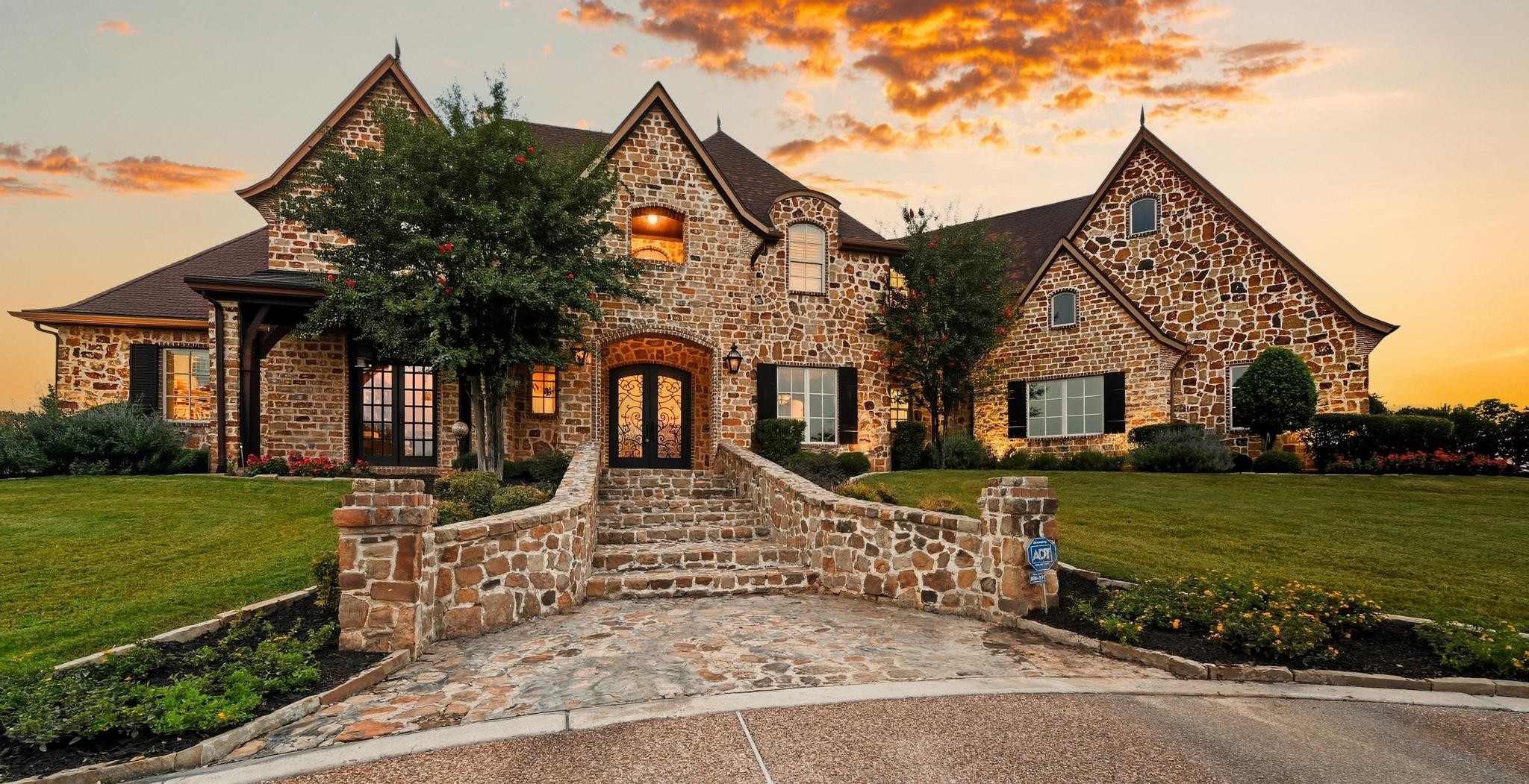 Flower Mound TX, 4141 High Road