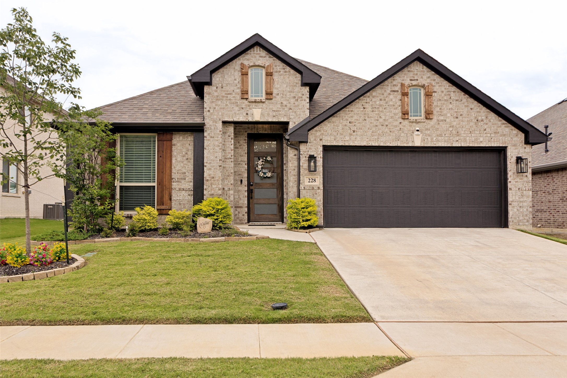 228 Shawnee Trail Alvarado TX 76009