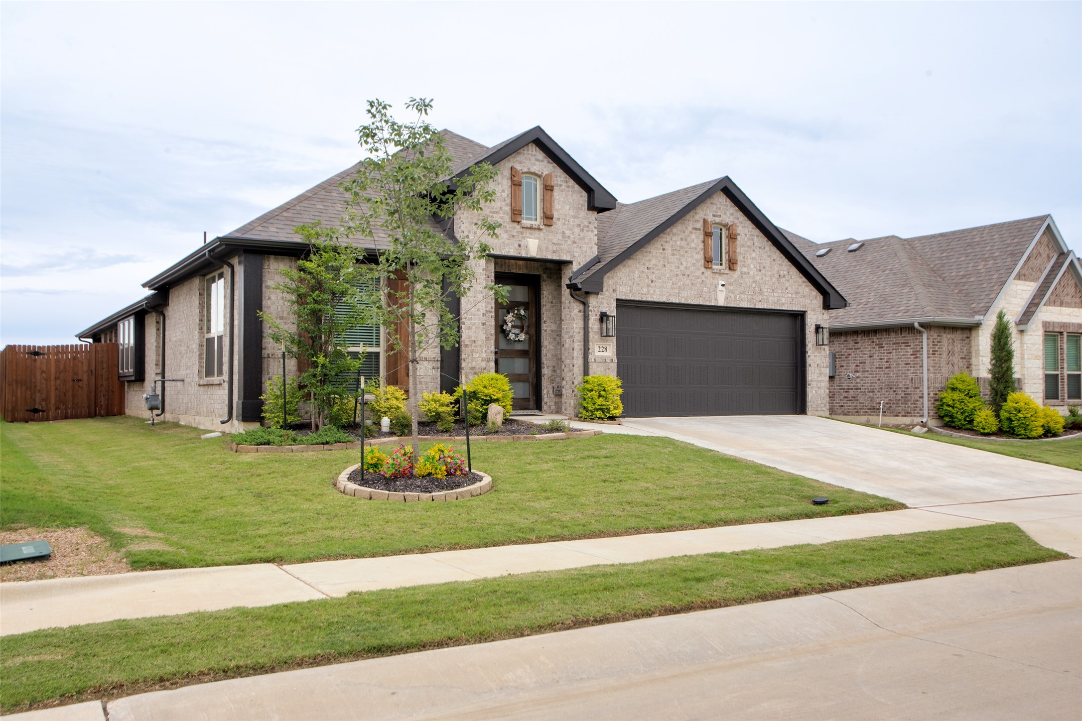 228 Shawnee Trail Alvarado TX 76009