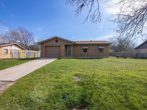 902 N Chico Avenue Decatur TX 76234