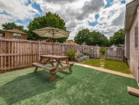 3335 Kelley Drive Grand Prairie TX 75052