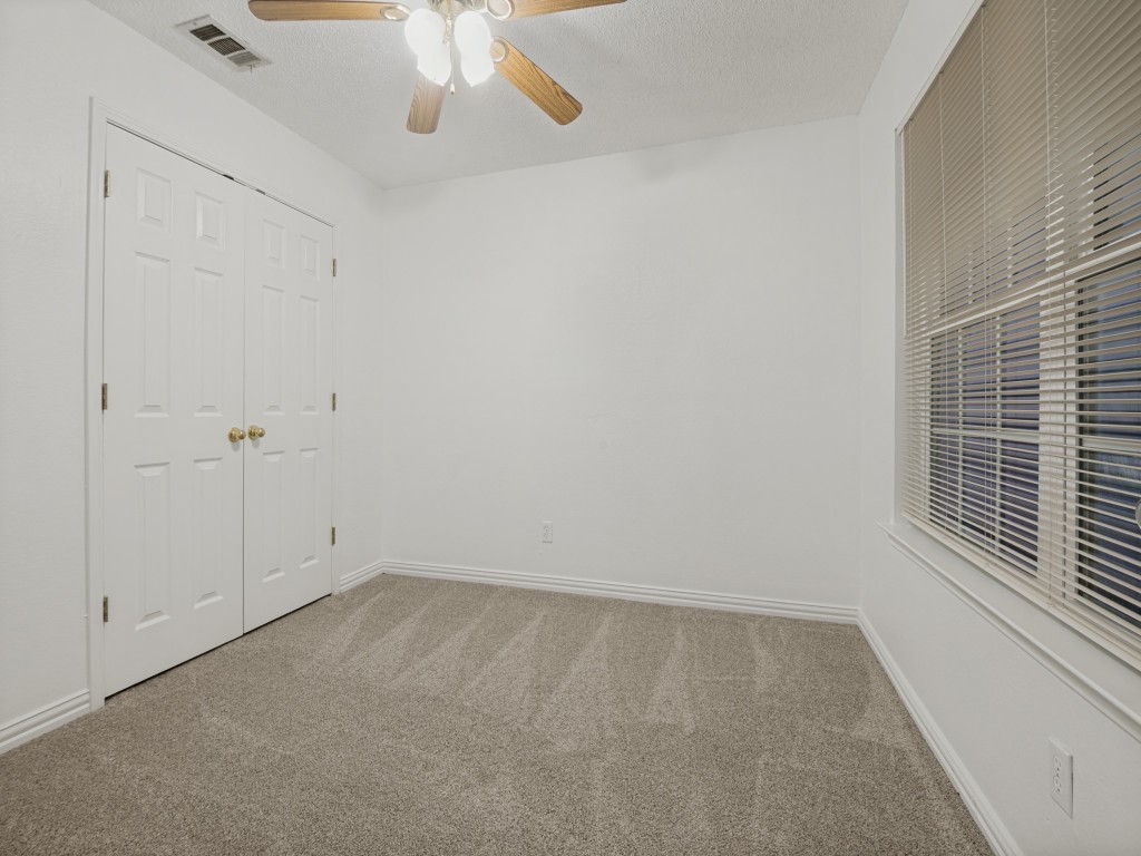 3335 Kelley Drive Grand Prairie TX 75052