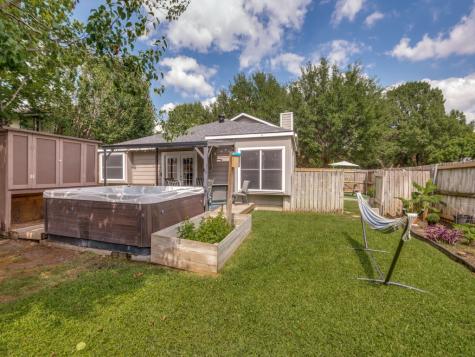 3335 Kelley Drive Grand Prairie TX 75052