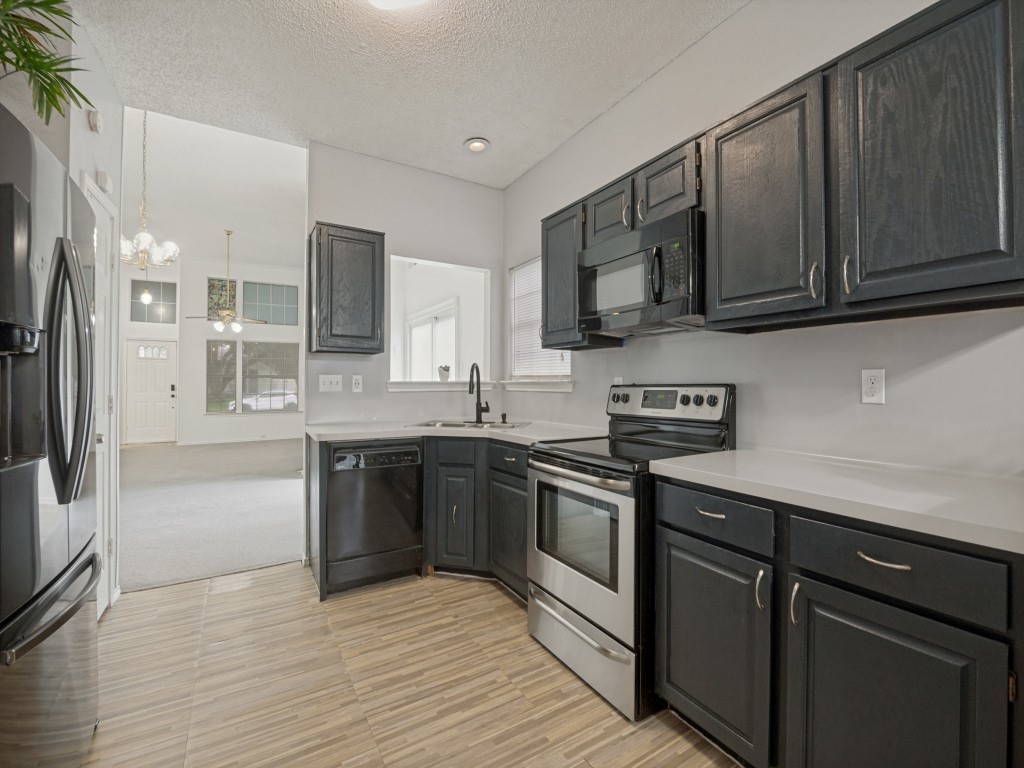 3335 Kelley Drive Grand Prairie TX 75052