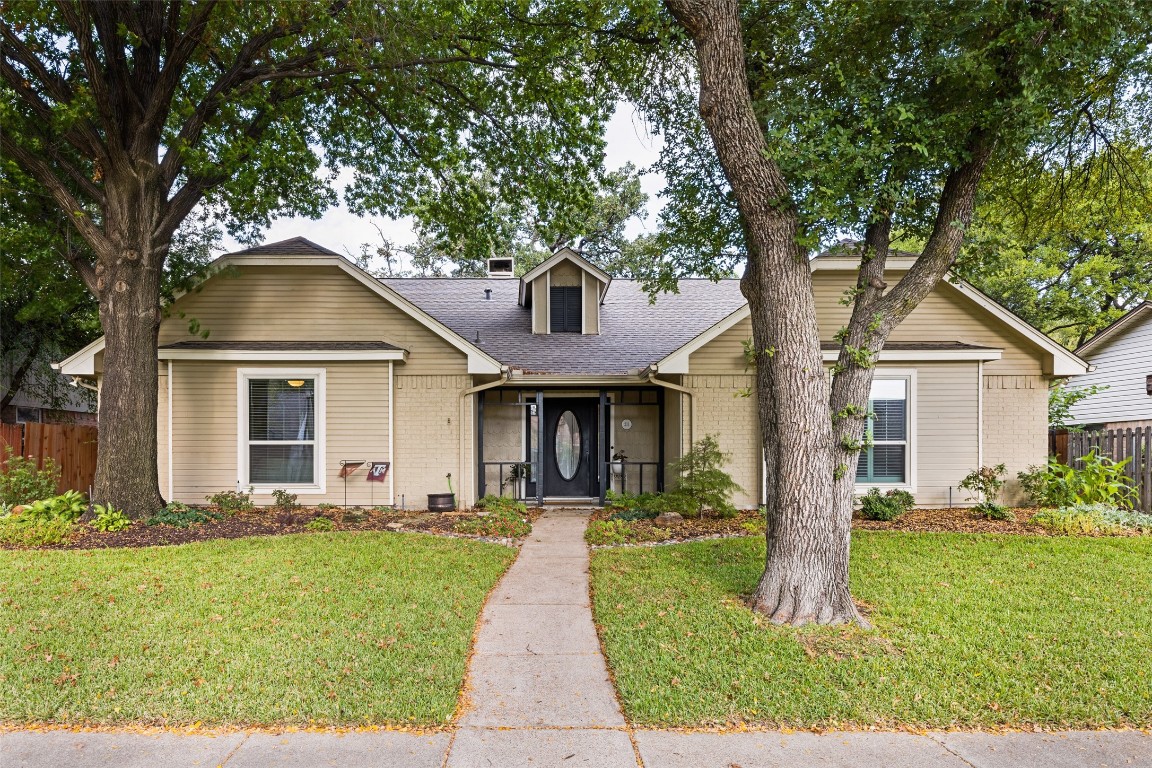 211 Creekside Lane Coppell TX 75019