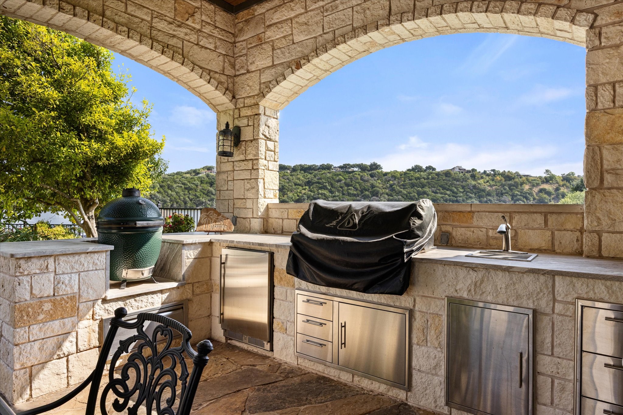 1206 E Baja Court Granbury TX 76048