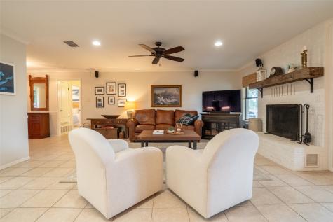 4027 Dakota Trail Granbury TX 76048