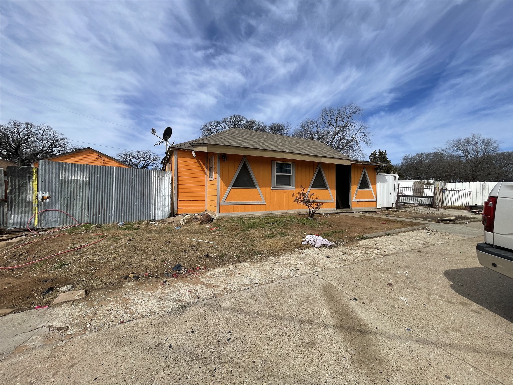 353 Haltom Road Fort Worth TX 76117