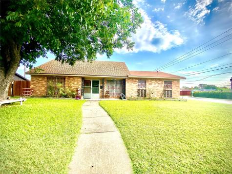 4001 Burning Tree Lane Garland TX 75042
