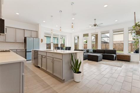 1153 Canuela Way Justin TX 76247