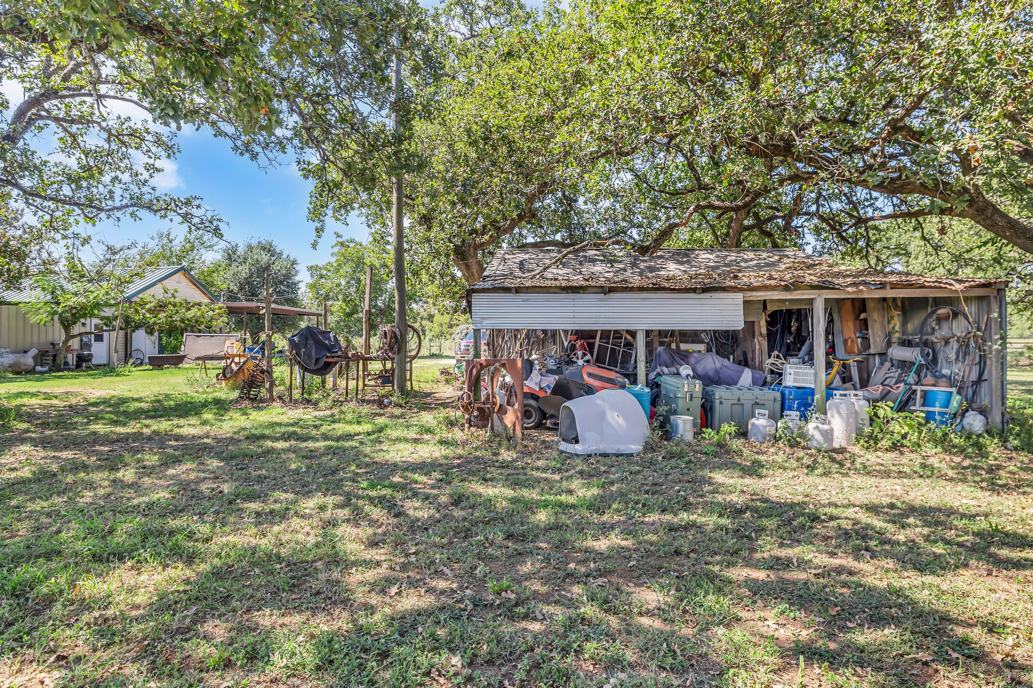 915 Hcr 1227 Whitney TX 76692