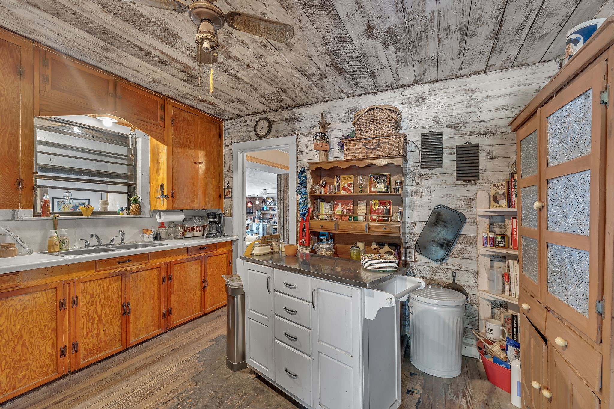 915 Hcr 1227 Whitney TX 76692