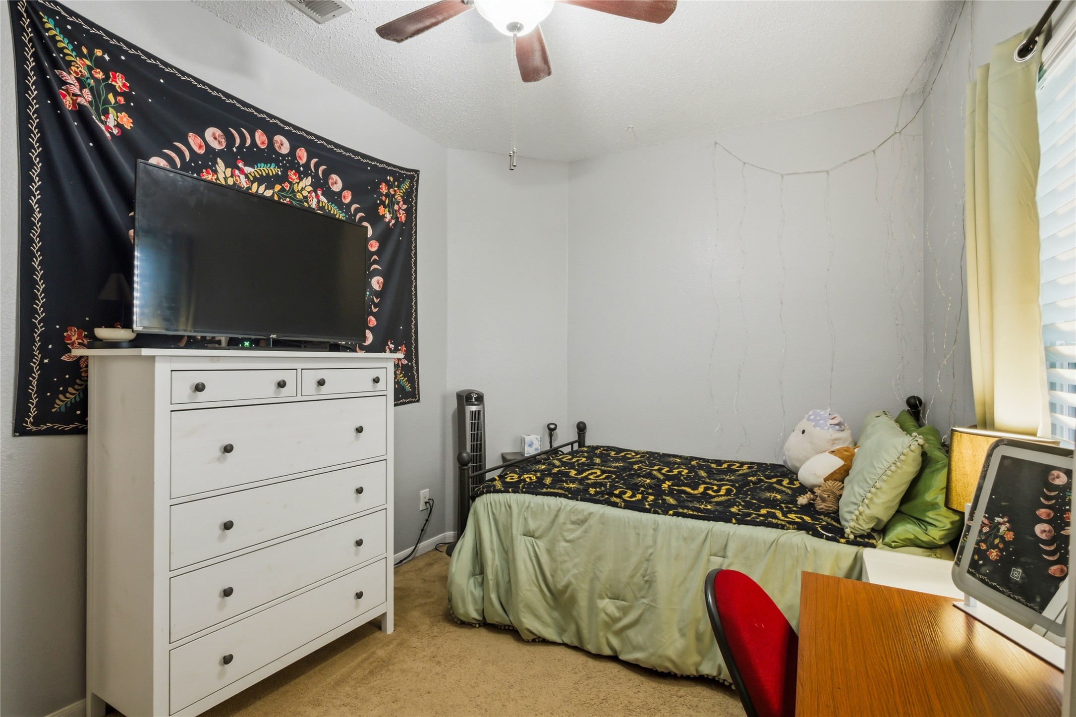 1277 Michael Avenue Lewisville TX 75077