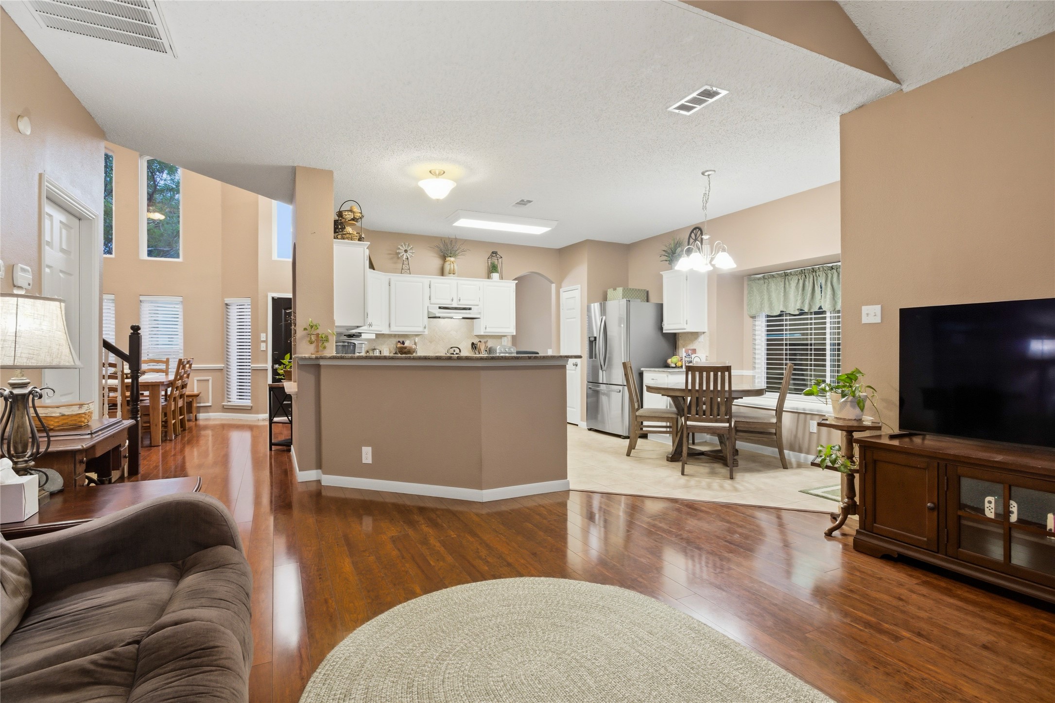 1277 Michael Avenue Lewisville TX 75077